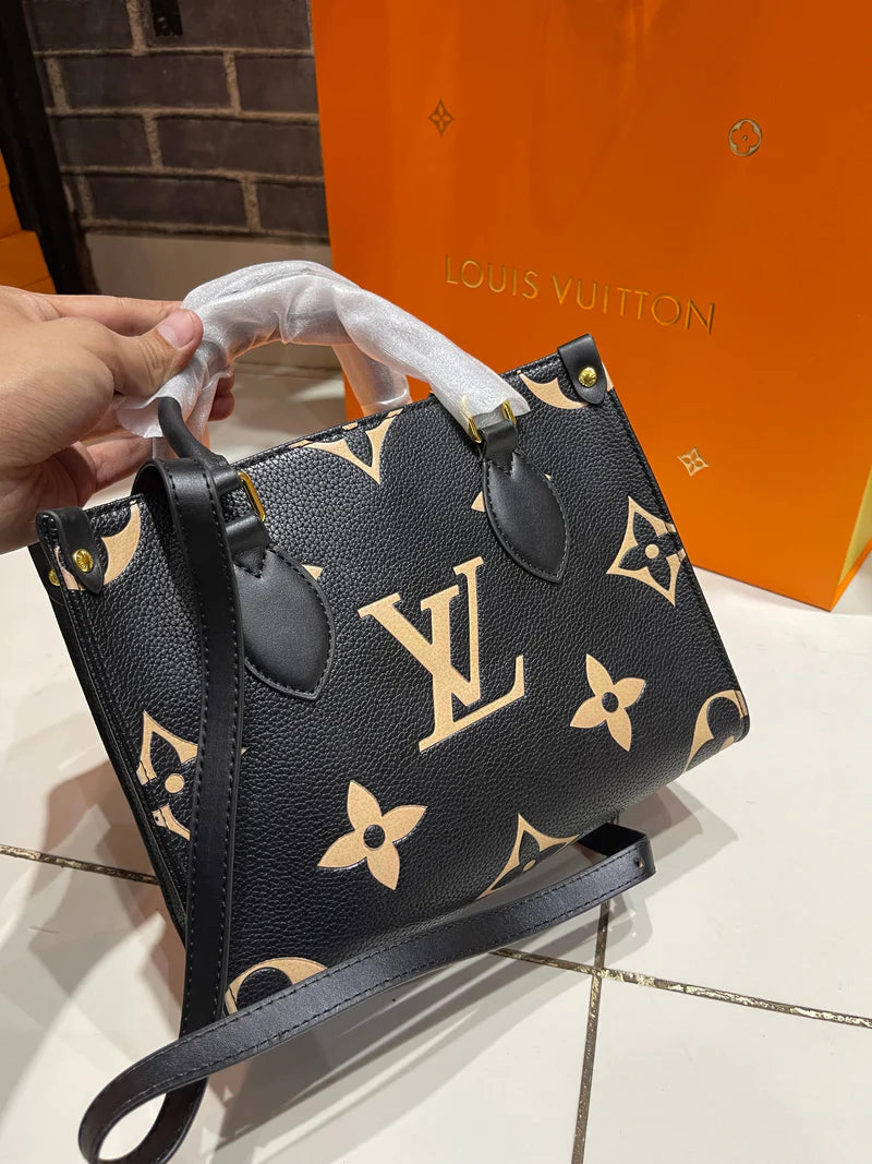 LV Onthego Small PM Monogram Canvas - Black