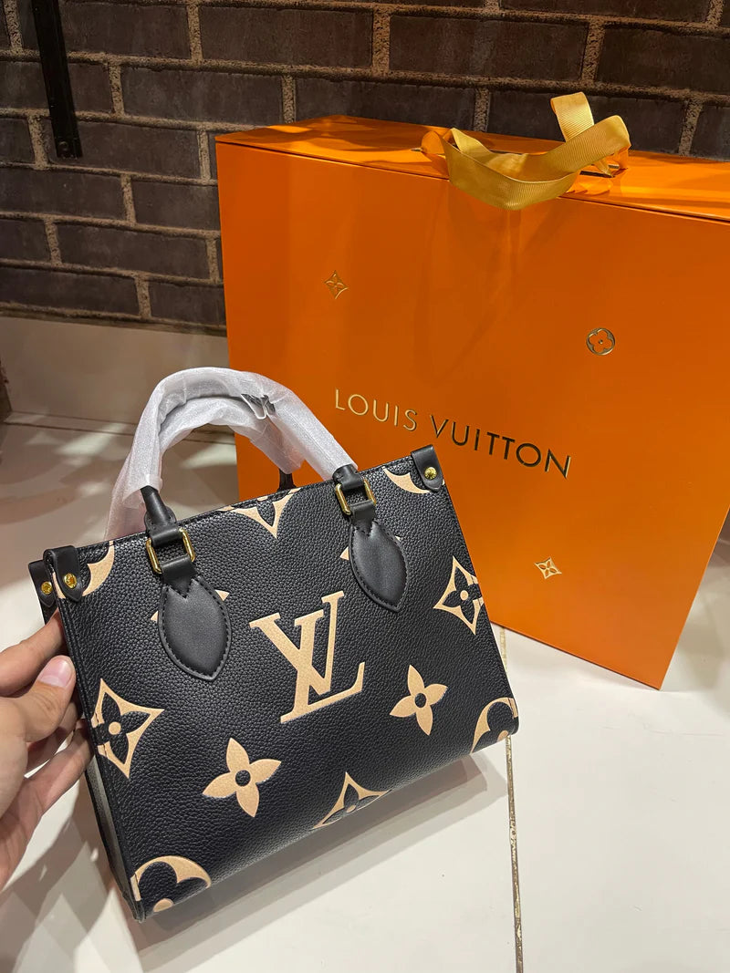 LV Onthego Small PM Monogram Canvas - Black