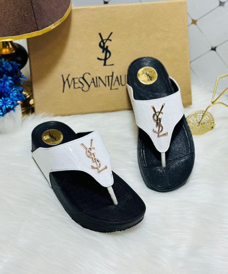 Logo Flip Flops Wedges - White